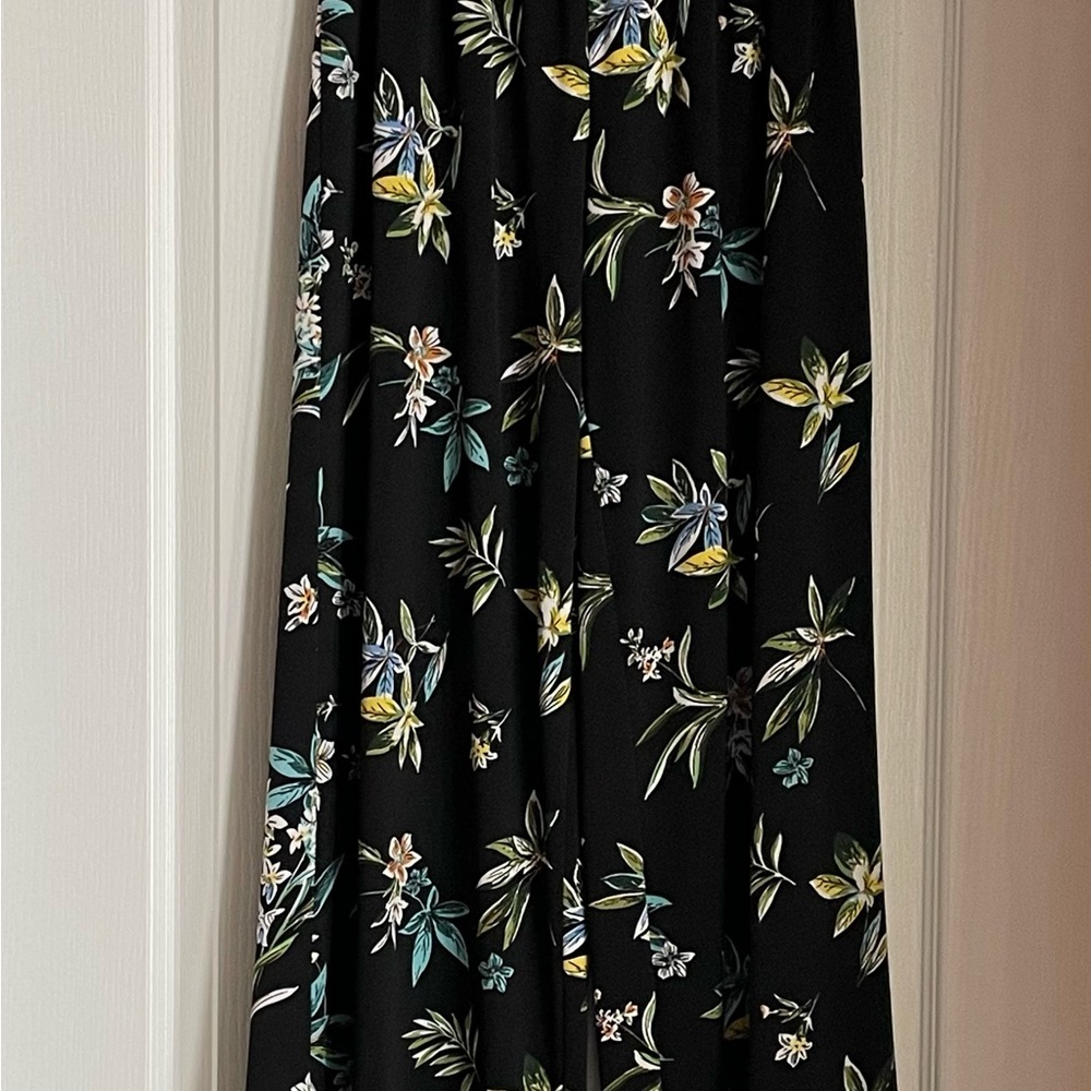 Women’s Zac and Rachael Black and floral pants.